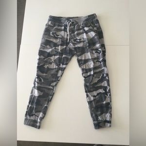Ecko Unltd. Grey Camo Pants
